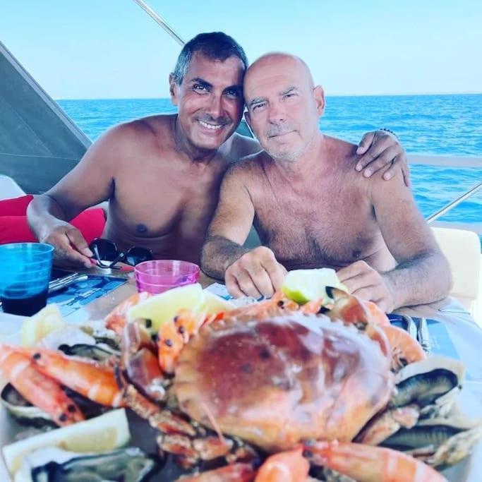 Hebergement Insolite Studio Grau Du Roi Mas Des Marines Piscine Le Grau-du-Roi Esterno foto